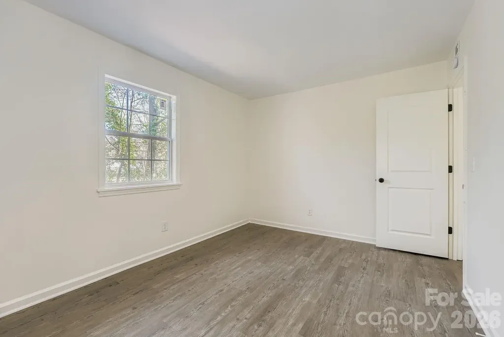 6104 Bridlewood Lane Charlotte NC 28215