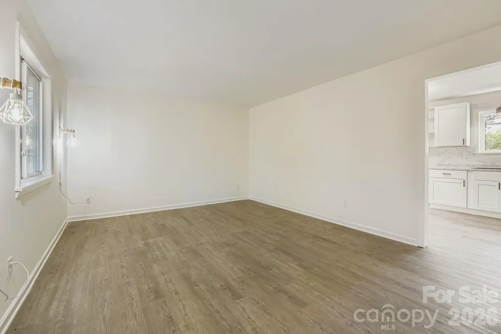 6104 Bridlewood Lane Charlotte NC 28215