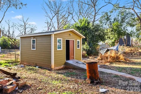 319 N Linwood Avenue Charlotte NC 28216