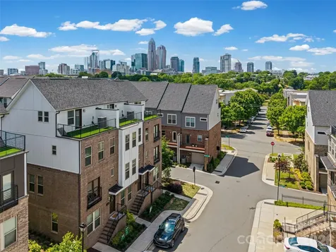 16034 Roscoe Lane Charlotte NC 28204