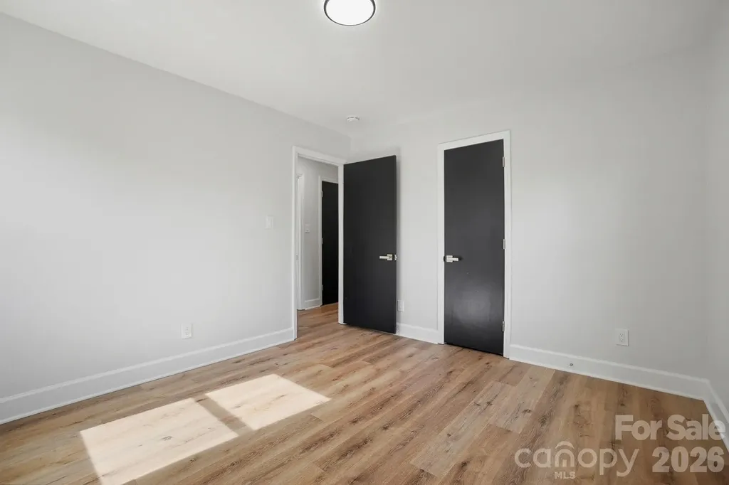 311 Red Roan Place Charlotte NC 28215