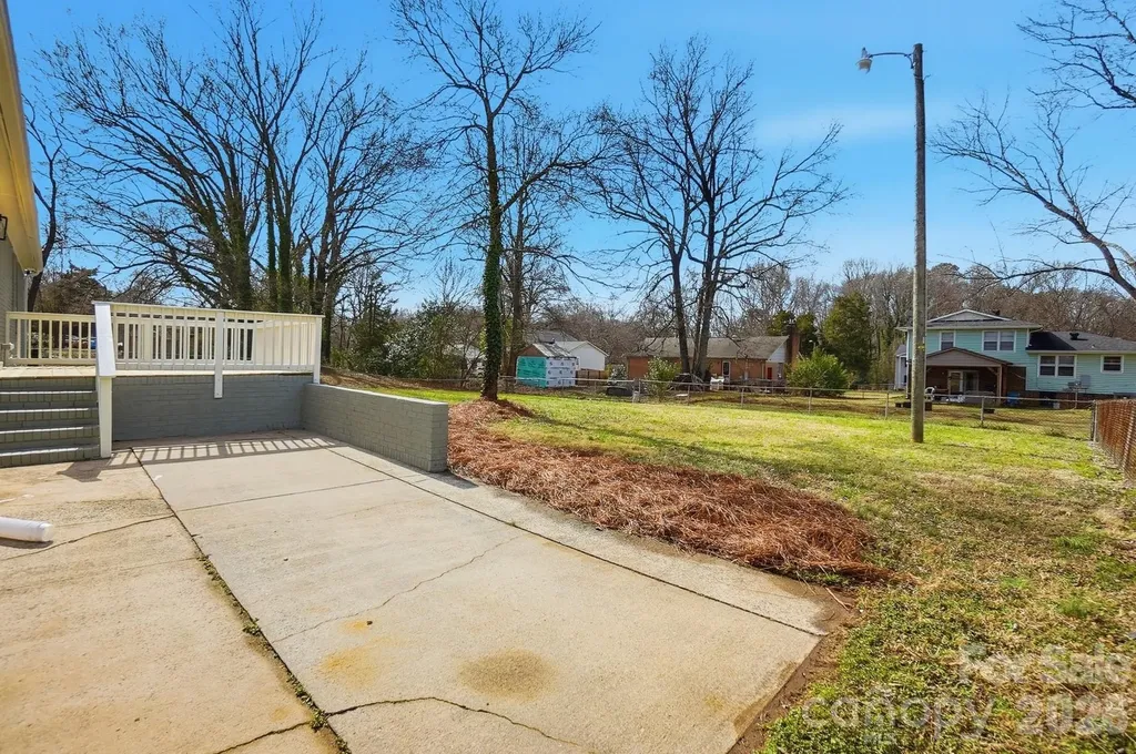 311 Red Roan Place Charlotte NC 28215