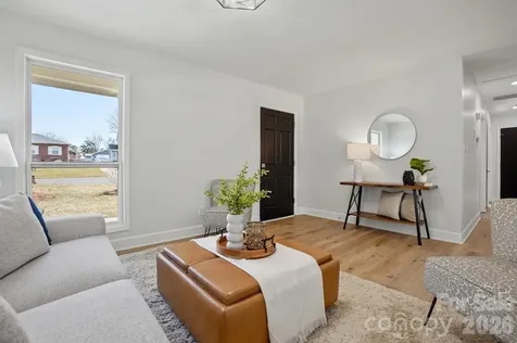 311 Red Roan Place Charlotte NC 28215