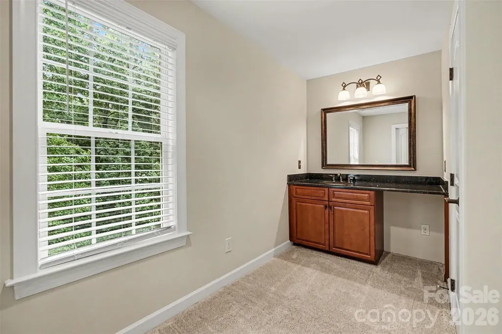 8205 Curico Lane Charlotte NC 28227