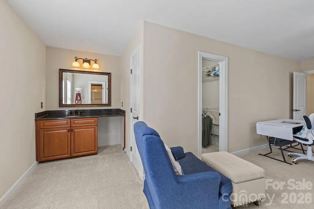8205 Curico Lane Charlotte NC 28227