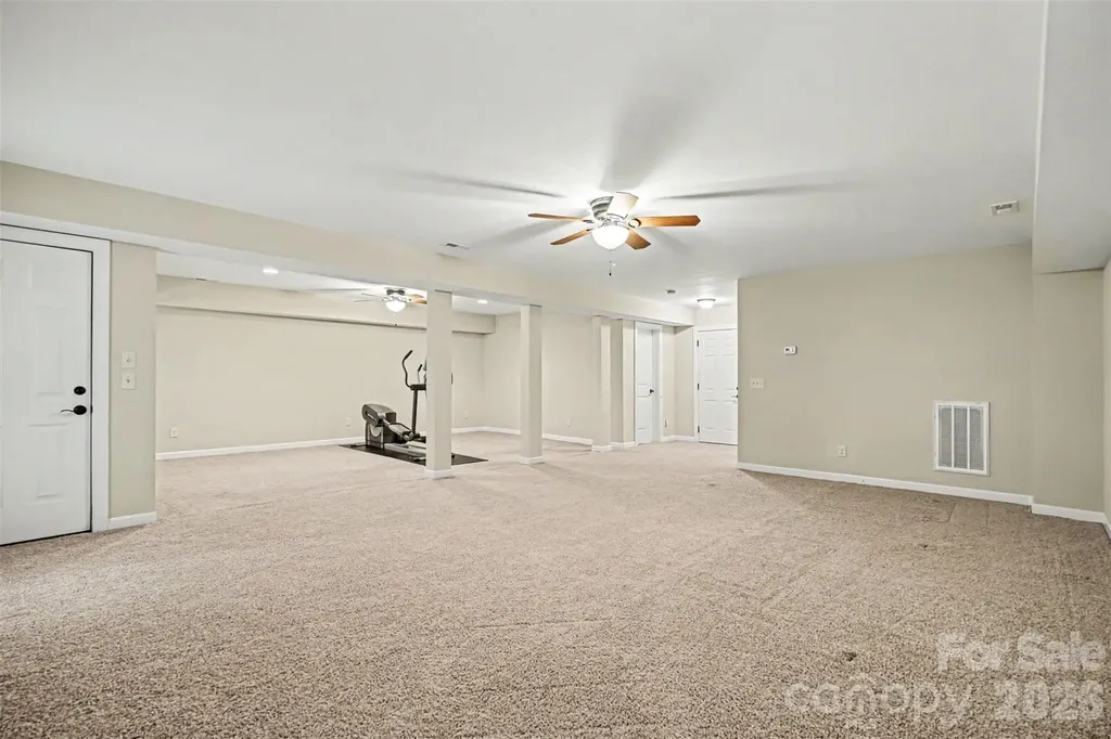 8205 Curico Lane Charlotte NC 28227