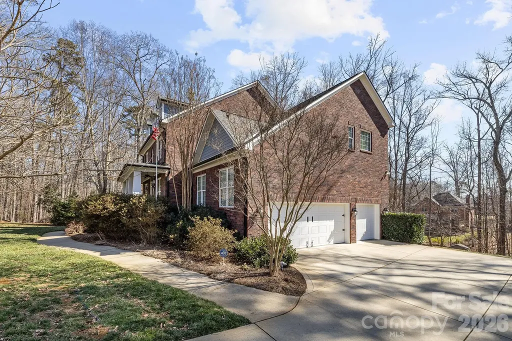 8205 Curico Lane Charlotte NC 28227
