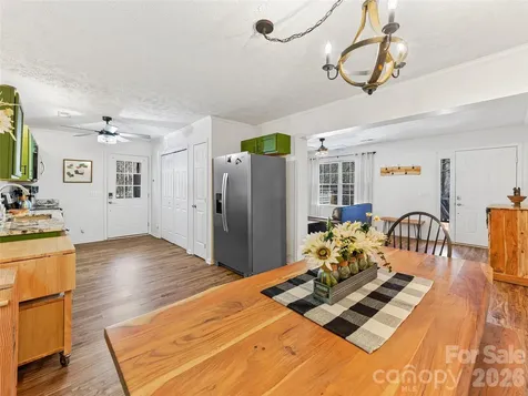 860 Creekside Drive Maggie Valley NC 28751