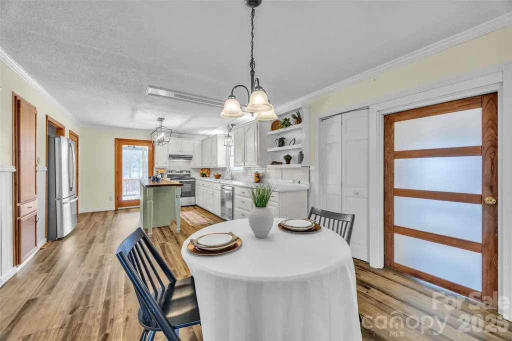 280 Forest Acres Lane Taylorsville NC 28681
