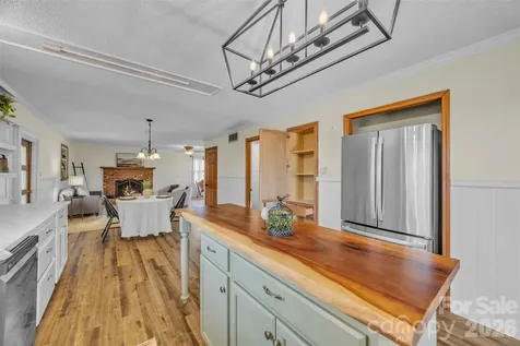 280 Forest Acres Lane Taylorsville NC 28681