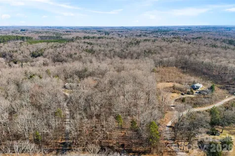6244 Oakridge Road Lake Wylie SC 29710