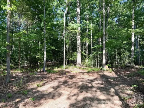 6244 Oakridge Road Lake Wylie SC 29710