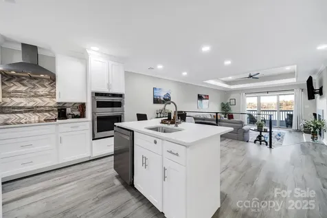 7340 Lakefront Drive Charlotte NC 28278