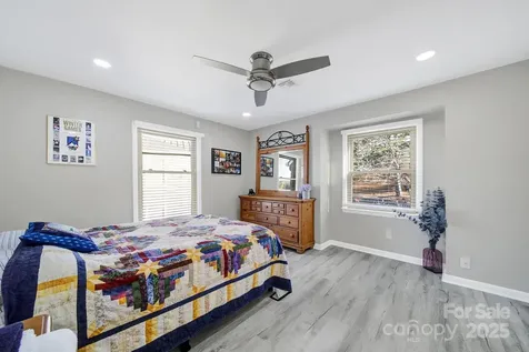 7340 Lakefront Drive Charlotte NC 28278