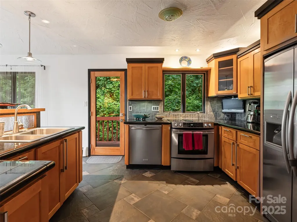193 Rhododendron Drive Arden NC 28704