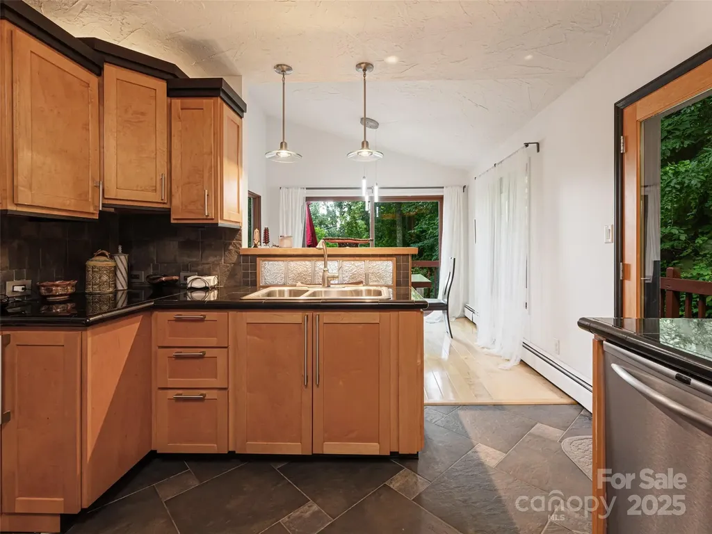 193 Rhododendron Drive Arden NC 28704