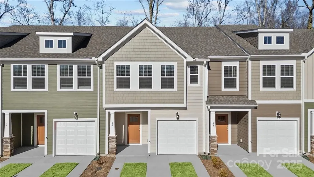 35 Moon Haven Way Arden NC 28704