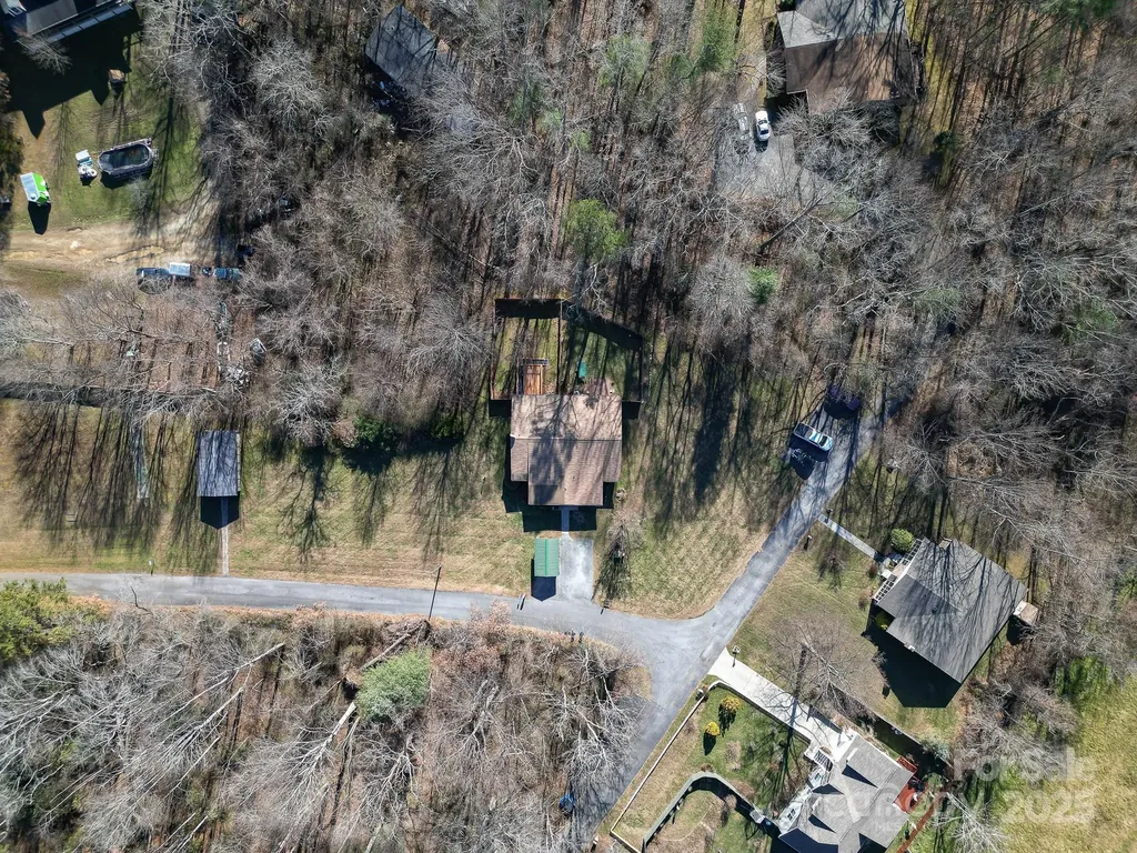 125 Freedom Road Hendersonville NC 28792