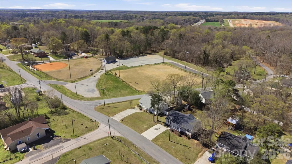 620 Pleasant Avenue Kannapolis NC 28081