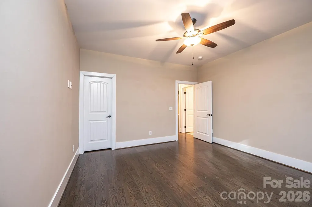3911 13th Street NE Hickory NC 28601