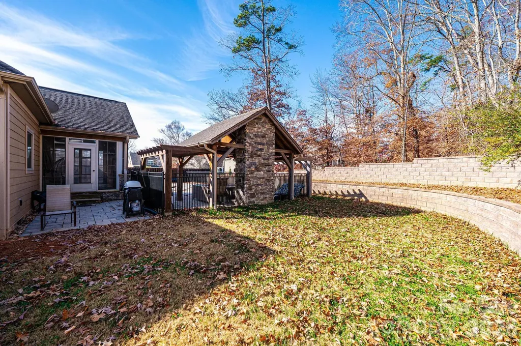 3911 13th Street NE Hickory NC 28601