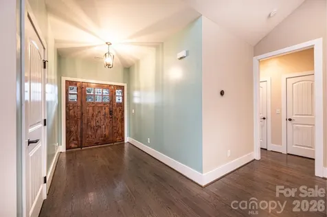 3911 13th Street NE Hickory NC 28601