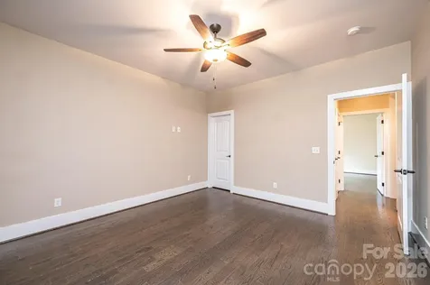 3911 13th Street NE Hickory NC 28601