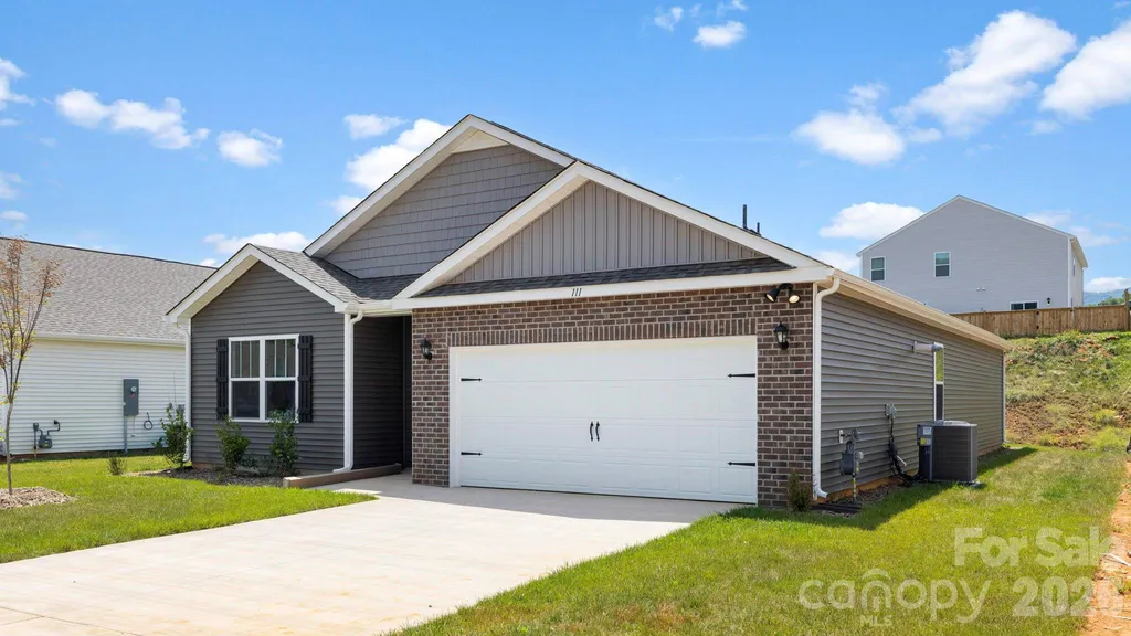 111 Ridgehaven Drive Waynesville NC 28786