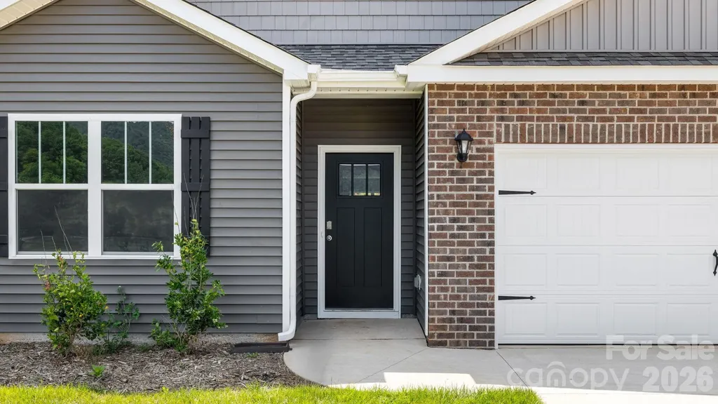 111 Ridgehaven Drive Waynesville NC 28786