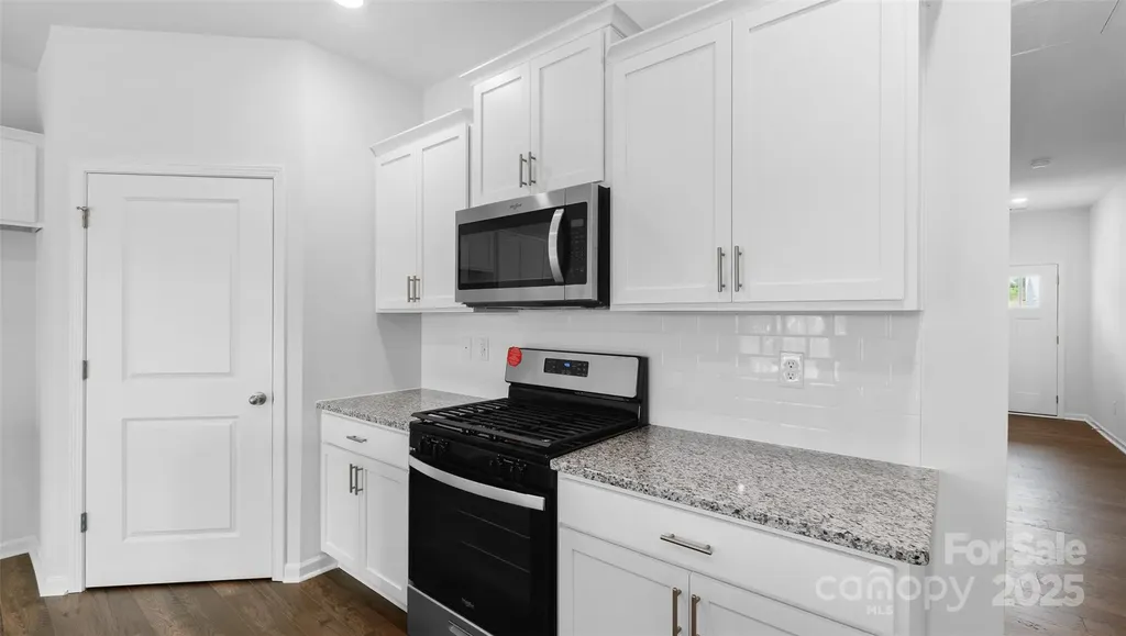 111 Ridgehaven Drive Waynesville NC 28786