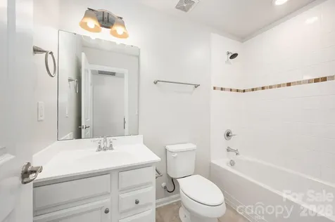 1210 Longwall Lane Matthews NC 28104
