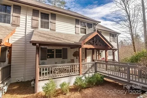 620 Sapphire Valley Road Cashiers NC 28717