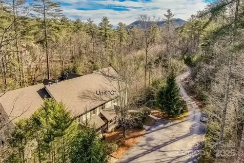 620 Sapphire Valley Road Cashiers NC 28717