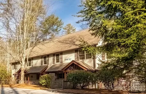 620 Sapphire Valley Road Cashiers NC 28717