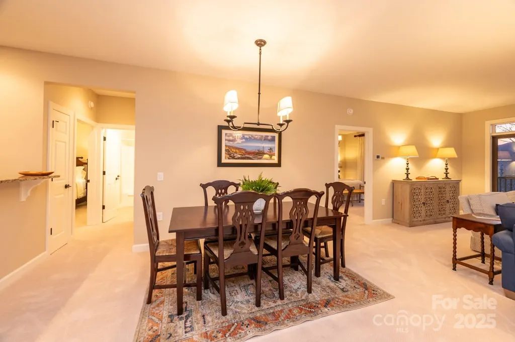 120 Pleasant View Boulevard Sugar Mountain NC 28604