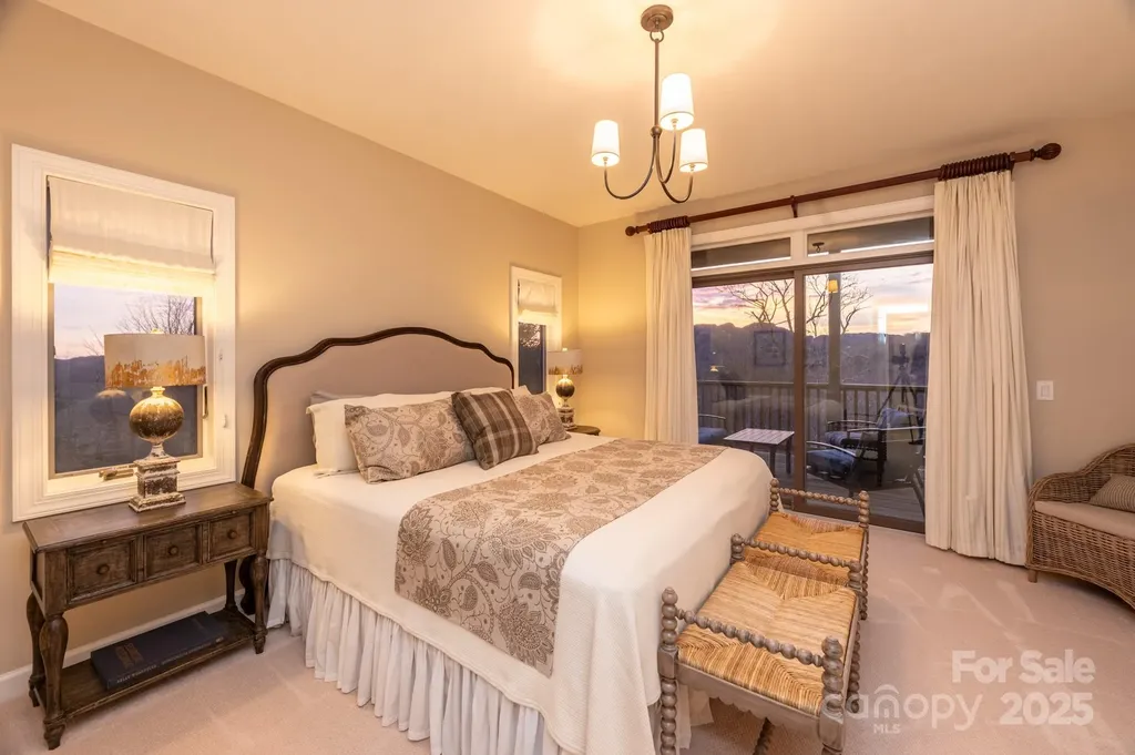 120 Pleasant View Boulevard Sugar Mountain NC 28604