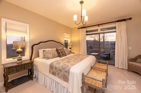 120 Pleasant View Boulevard Sugar Mountain NC 28604