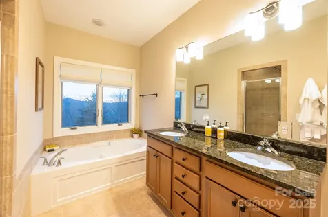 120 Pleasant View Boulevard Sugar Mountain NC 28604