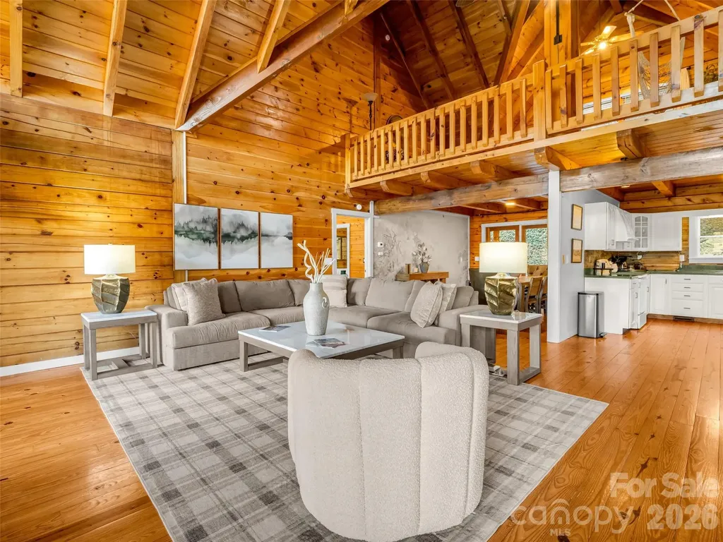 446 Rainbow Circle Lake Lure NC 28746