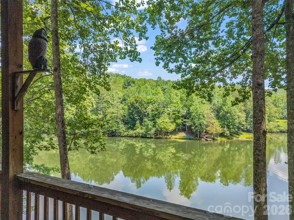 446 Rainbow Circle Lake Lure NC 28746