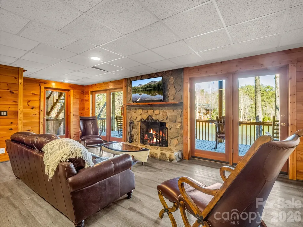 446 Rainbow Circle Lake Lure NC 28746