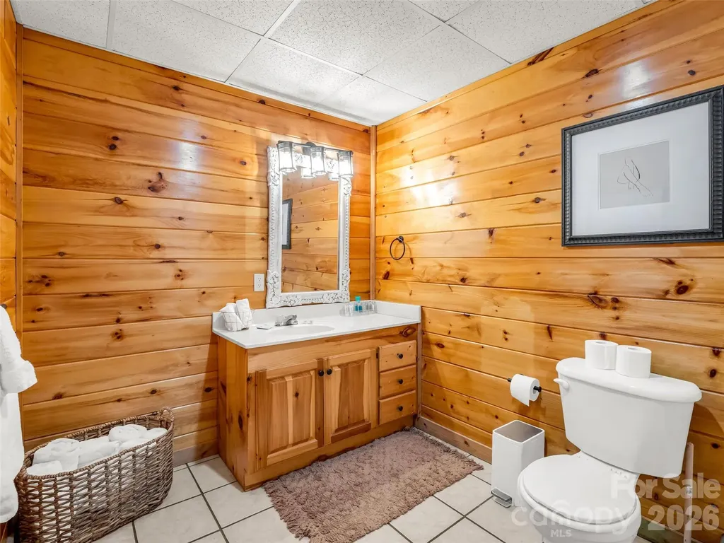 446 Rainbow Circle Lake Lure NC 28746