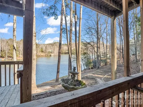 446 Rainbow Circle Lake Lure NC 28746