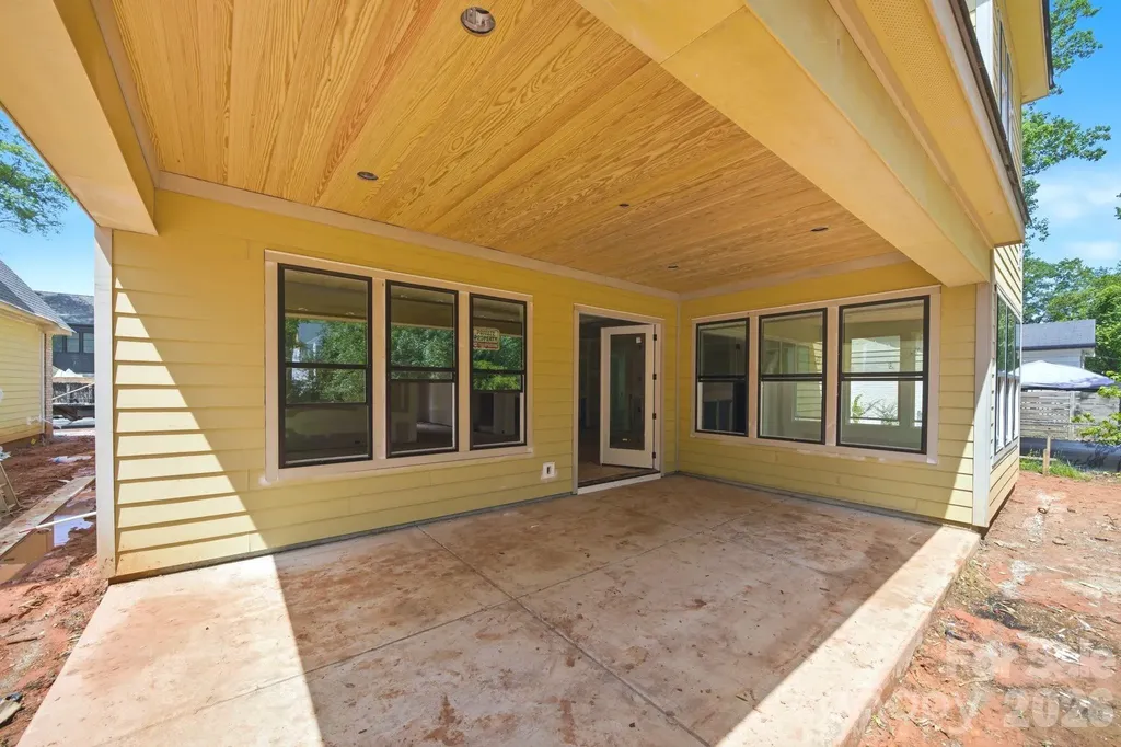 4337 Castleton Road Charlotte NC 28211