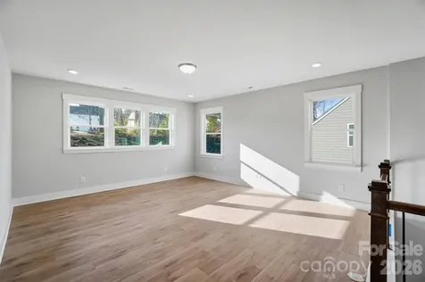 5054 Mclaughlin Loop Waxhaw NC 28173