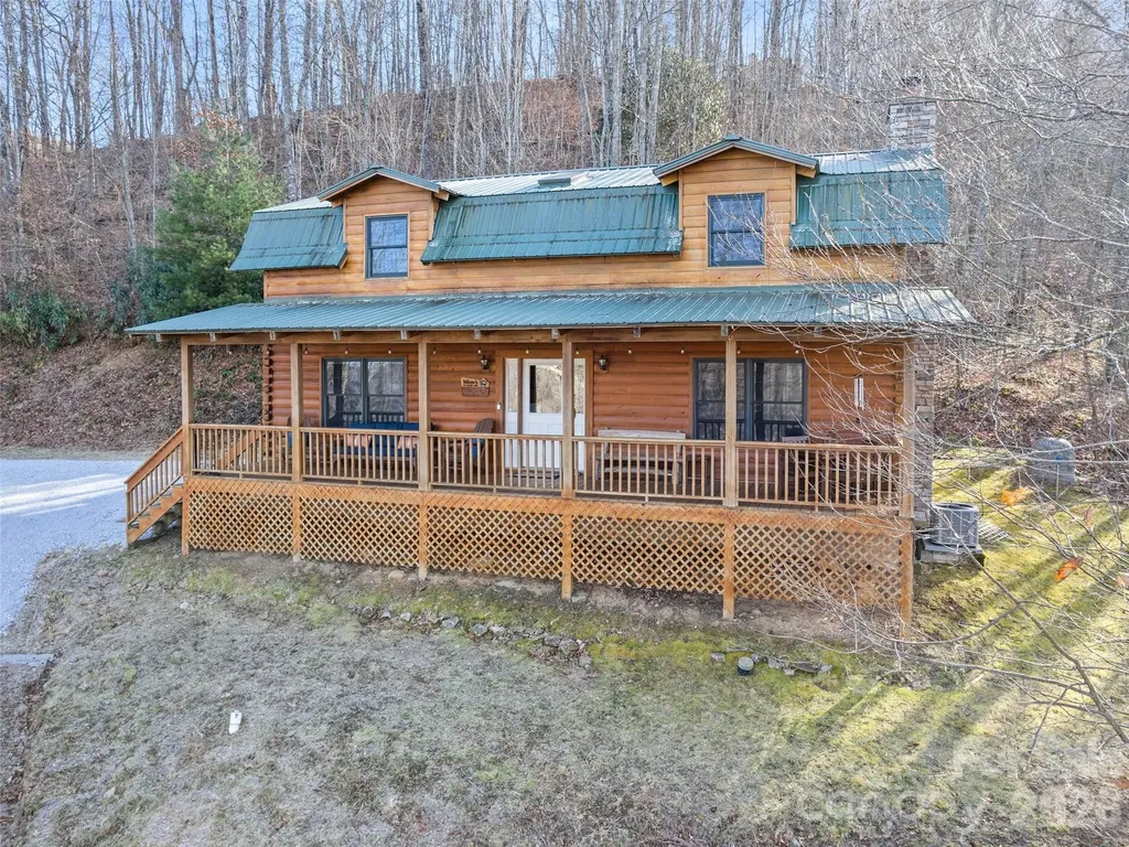 171 Sharons Bluff Franklin NC 28734