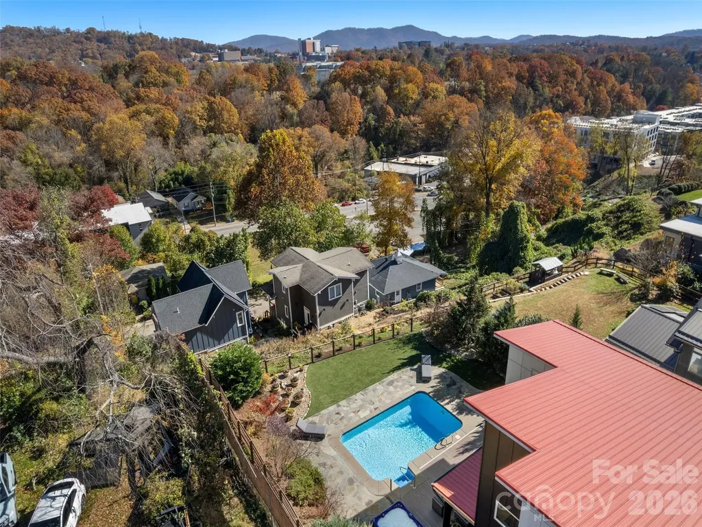 46 Park Avenue N Asheville NC 28801