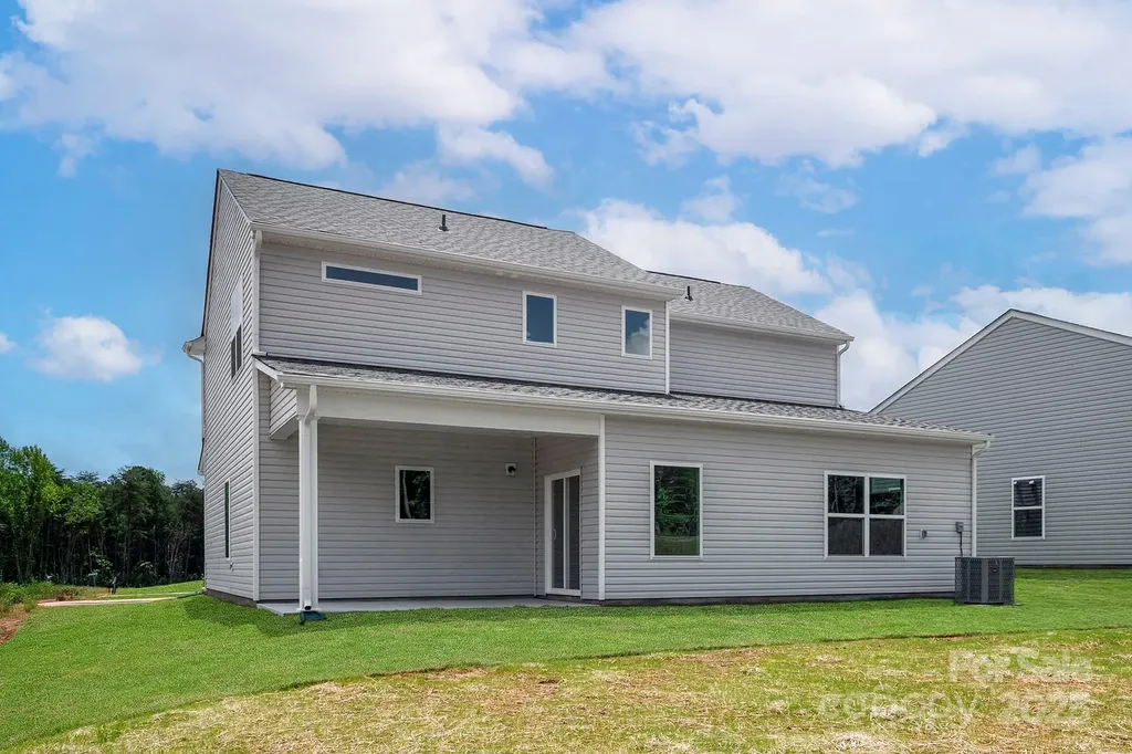 4140 Bolo Drive Charlotte NC 28215