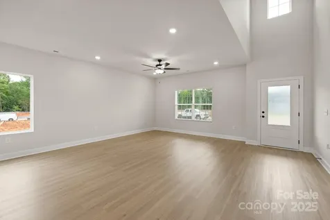 4140 Bolo Drive Charlotte NC 28215