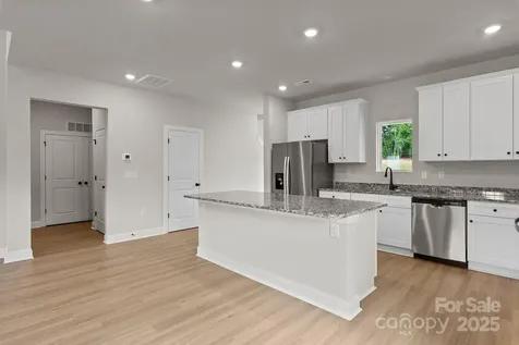 4140 Bolo Drive Charlotte NC 28215